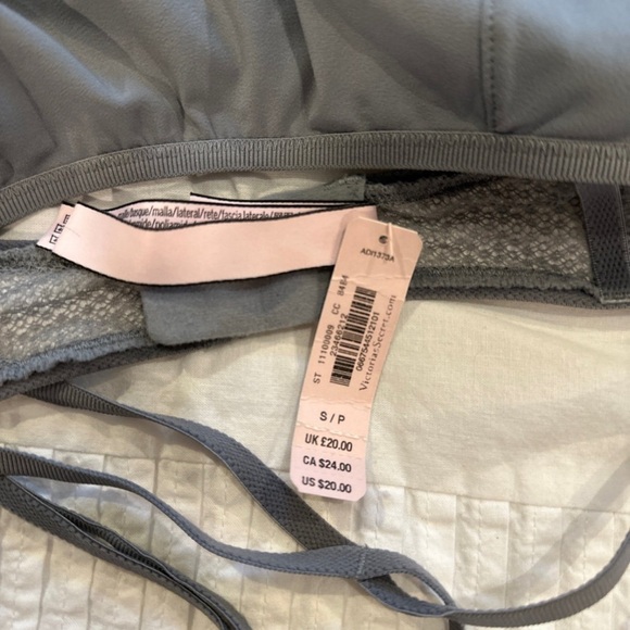 Victoria’s Secret bralette - Picture 3 of 3